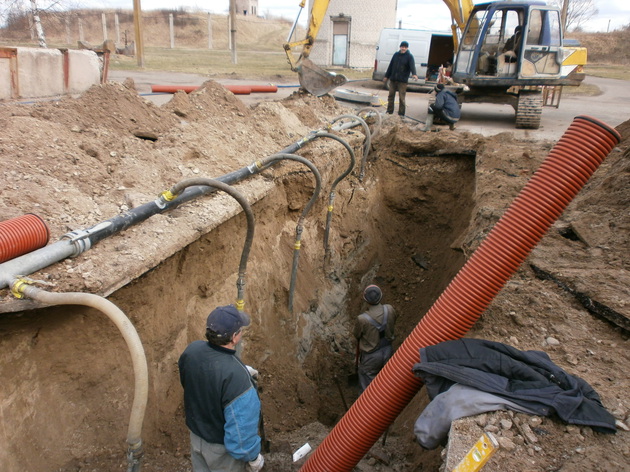 Water-pipe trench excavation.